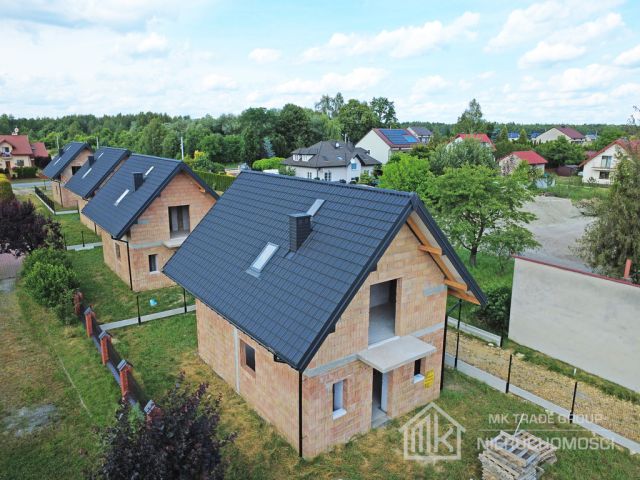 dom wolnostojący, 4 pokoje Kłaj. Zdjęcie 4