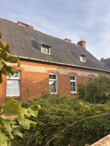 dom wolnostojący, 4 pokoje Lipowiec. Zdjęcie 1