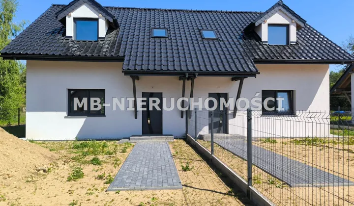 bliźniak, 3 pokoje Stary Dwór