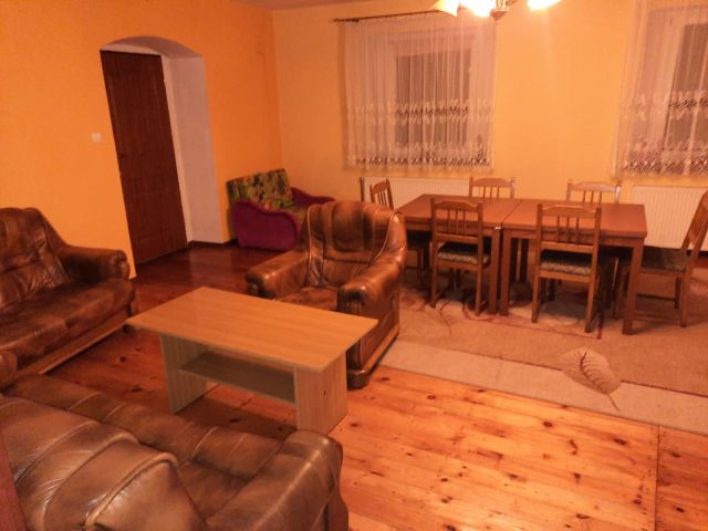 inny, 4 pokoje Byczeń. Zdjęcie 1