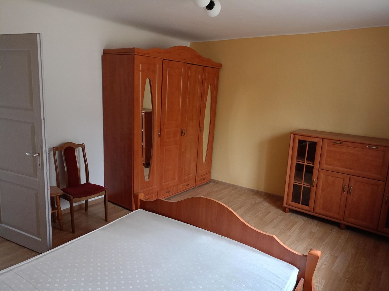 dom wolnostojący, 3 pokoje Kielnarowa. Zdjęcie 4