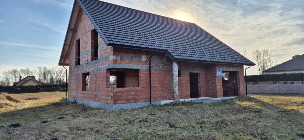 dom wolnostojący Chmielów, ul. Brzozowa. Zdjęcie 3