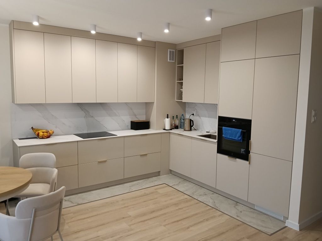 Mieszkanie 3-pokojowe Piła. Zdjęcie 2