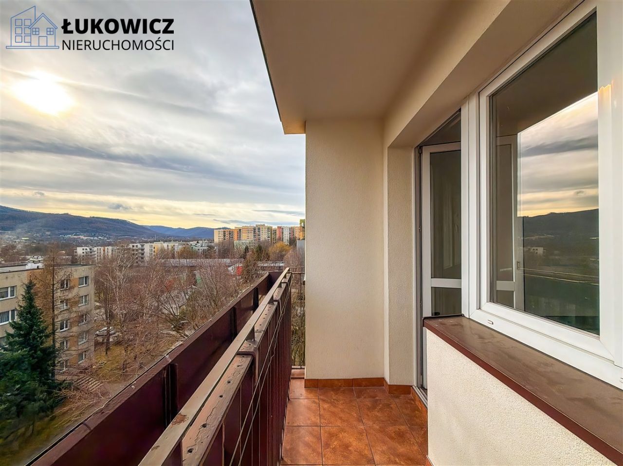 Mieszkanie 3-pokojowe Bielsko-Biała. Zdjęcie 12