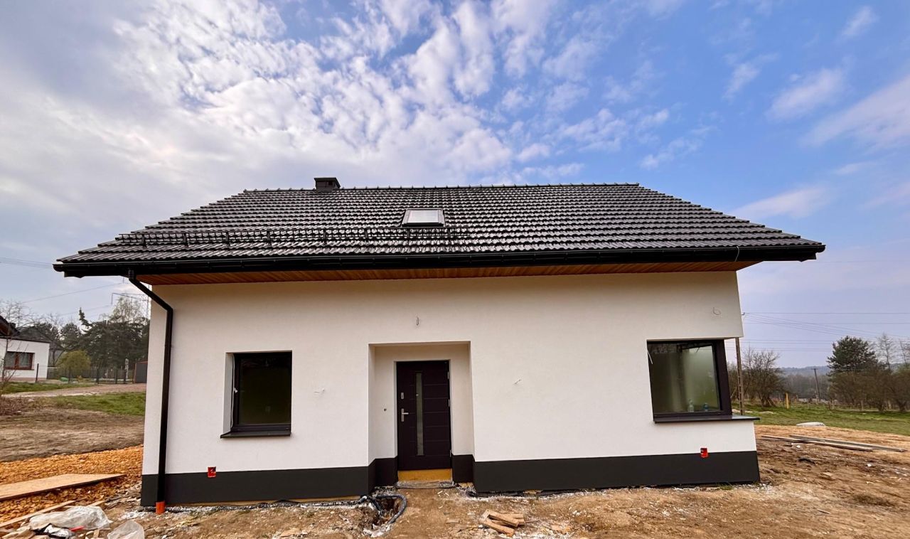 dom wolnostojący, 4 pokoje Alwernia, ul. Różana. Zdjęcie 3