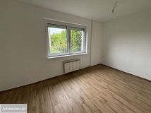 dom wolnostojący, 6 pokoi Sosnowiec Pogoń, ul. gen. Stefana Grota-Roweckiego. Zdjęcie 4