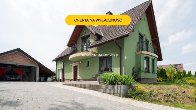 dom wolnostojący, 8 pokoi Krzysztoforzyce, ul. Akacjowa. Zdjęcie 1