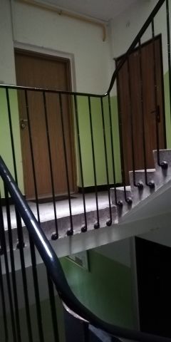 Mieszkanie 1-pokojowe Warszawa Saska Kępa, pl. Przymierza. Zdjęcie 1