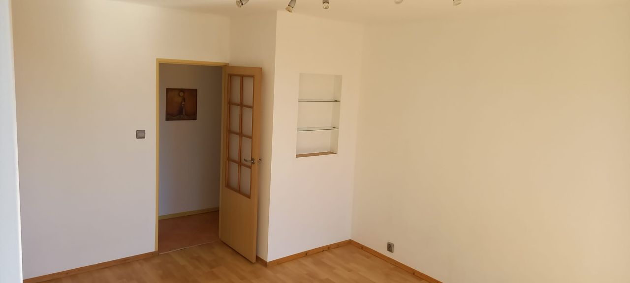 Mieszkanie 3-pokojowe Bytom Odrzański, ul. Rynek. Zdjęcie 4