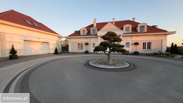 inny, 8 pokoi Żerniki Wrocławskie, ul. Kalinowa. Zdjęcie 1