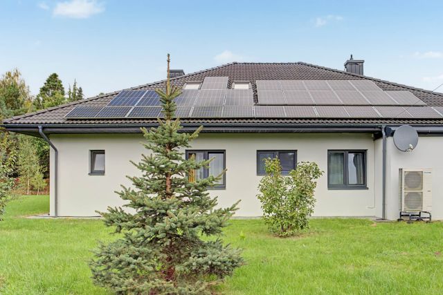 dom wolnostojący, 4 pokoje Kuklówka Radziejowicka, ul. Szkolna. Zdjęcie 31