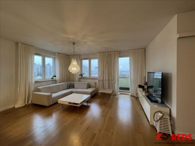 Mieszkanie 3-pokojowe Piaseczno, ul. Raszyńska. Zdjęcie 1