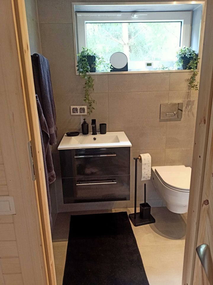 dom letniskowy, 3 pokoje Stary Orzechów. Zdjęcie 7