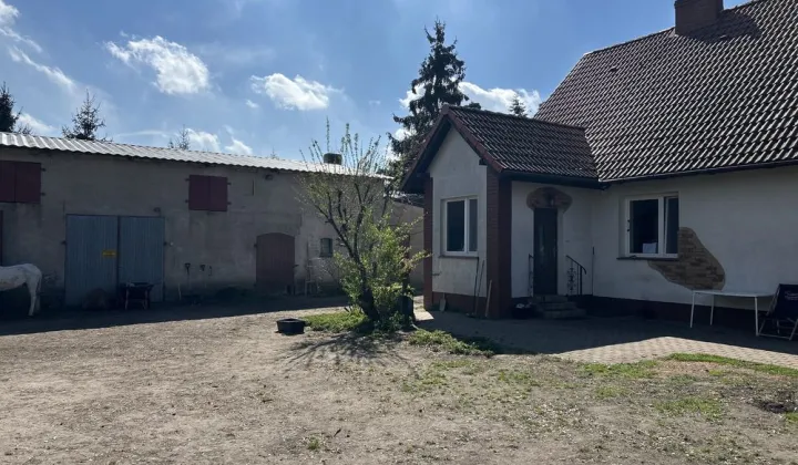 dom wolnostojący, 3 pokoje Żnin