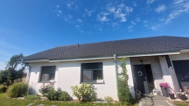 dom wolnostojący, 3 pokoje Strzyżewo. Zdjęcie 1