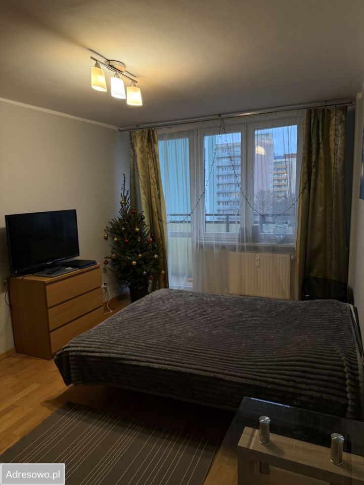 Mieszkanie 2-pokojowe Warszawa Włochy, ul. 1 Sierpnia. Zdjęcie 2