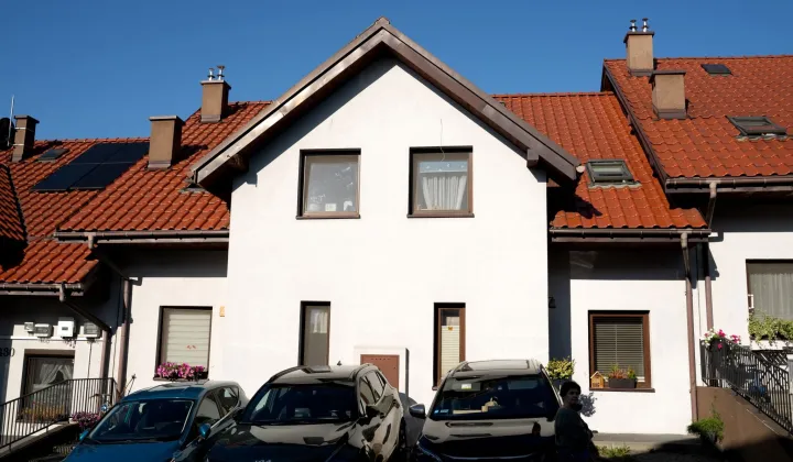 dom szeregowy, 5 pokoi Sułków