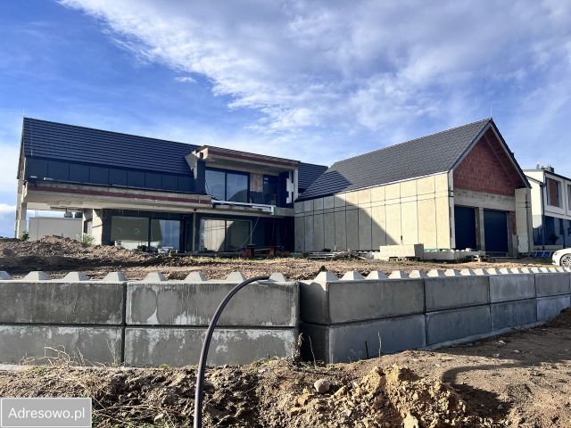 dom wolnostojący Świdnica, ul. Sudecka. Zdjęcie 1