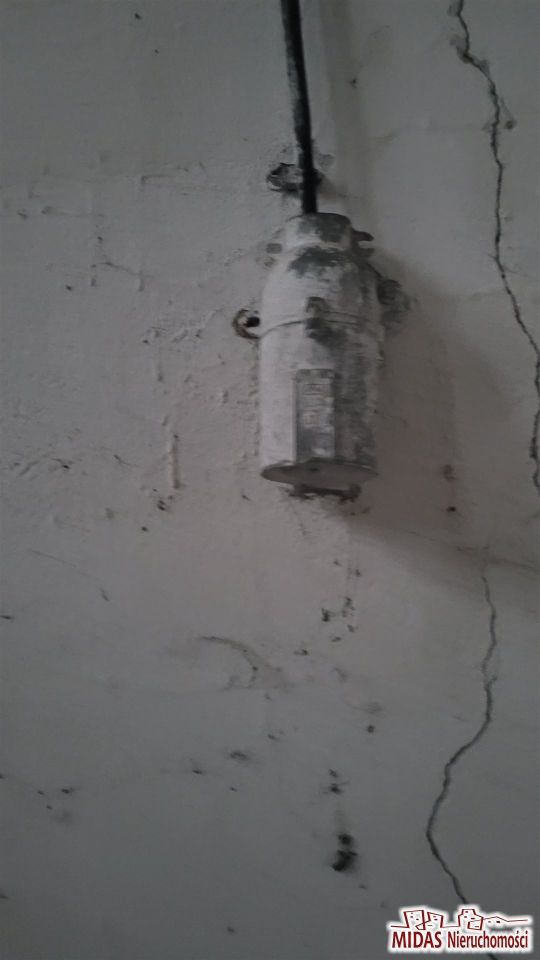 Hala/magazyn Lubraniec. Zdjęcie 11