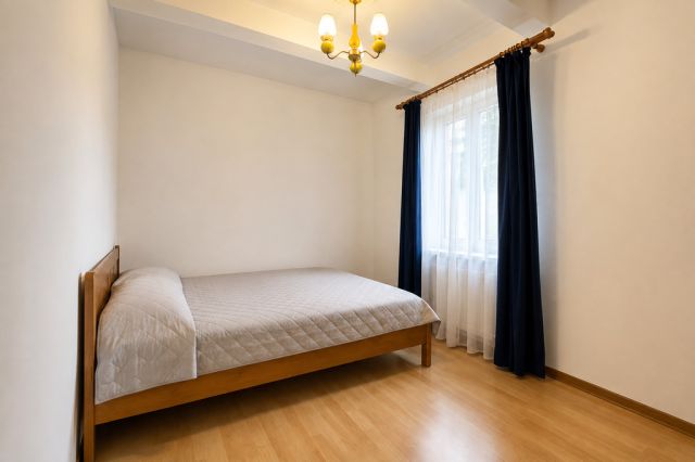 dom wolnostojący, 7 pokoi Mogielnica. Zdjęcie 8