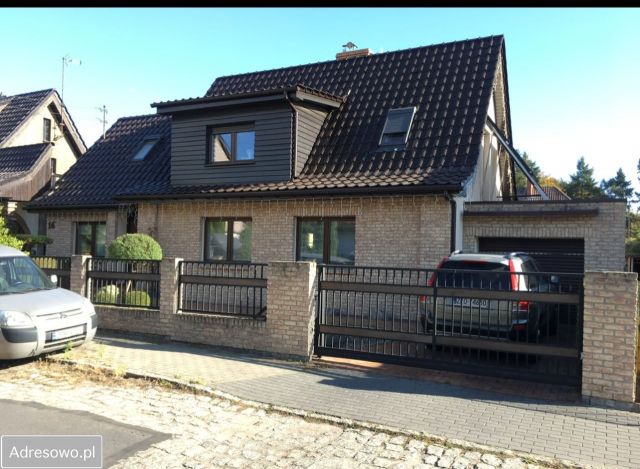 dom wolnostojący, 6 pokoi Szczecin Gumieńce, ul. Gajowa. Zdjęcie 1