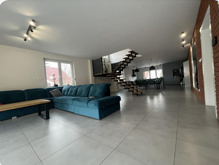 dom wolnostojący, 6 pokoi Karpicko. Zdjęcie 2