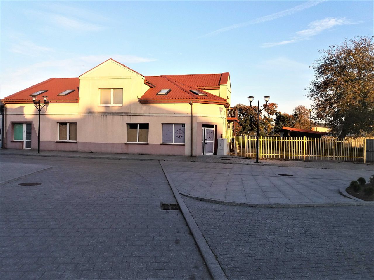 Nieruchomość komercyjna Sulejów