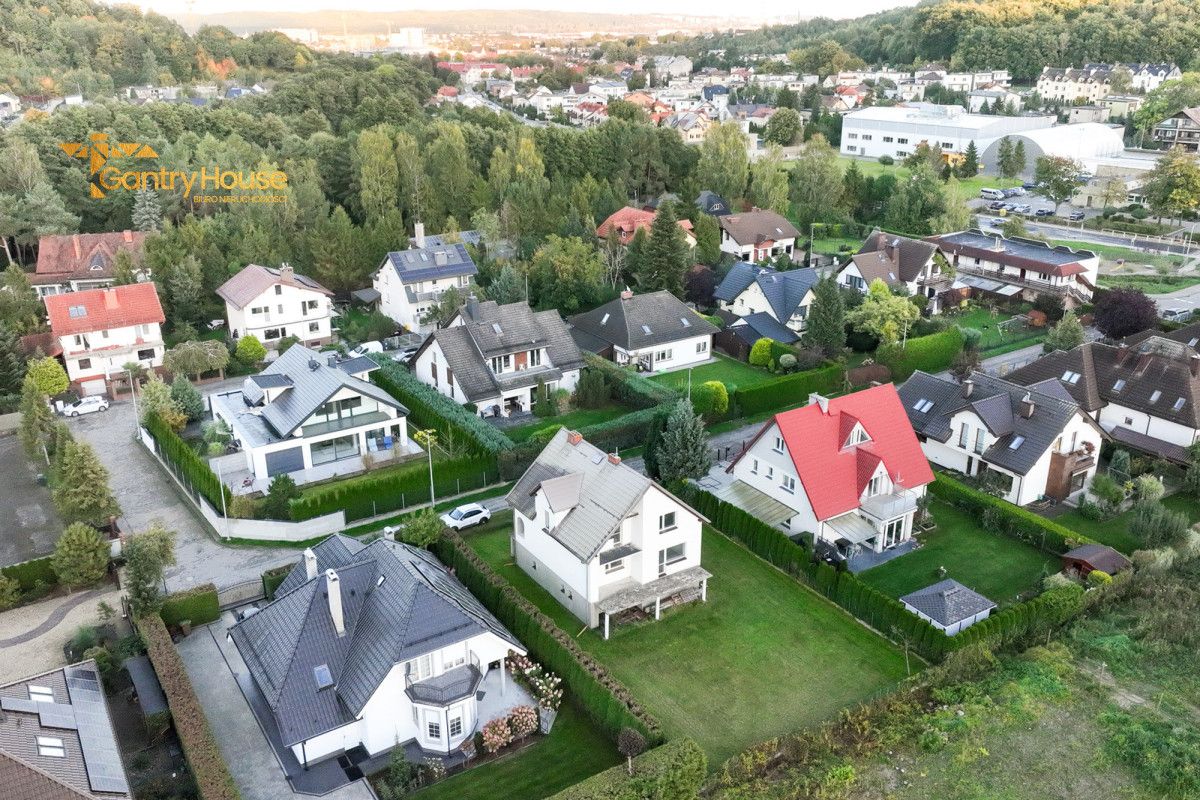 dom wolnostojący, 5 pokoi Rumia, ul. Źródlana. Zdjęcie 4