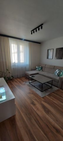 Mieszkanie 2-pokojowe Oleśnica, ul. Stanisława Moniuszki. Zdjęcie 1