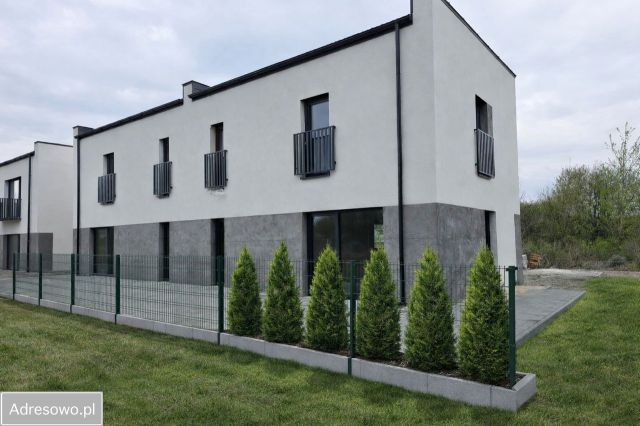 bliźniak, 4 pokoje Ciechocinek, ul. Piaskowa. Zdjęcie 1