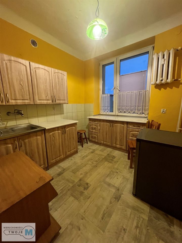 Mieszkanie 1-pokojowe Chmielnik. Zdjęcie 2