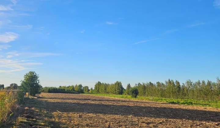 Działka rolno-budowlana Dąbrówka-Marianka