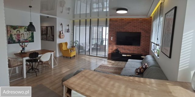 Mieszkanie 3-pokojowe Kutno. Zdjęcie 1