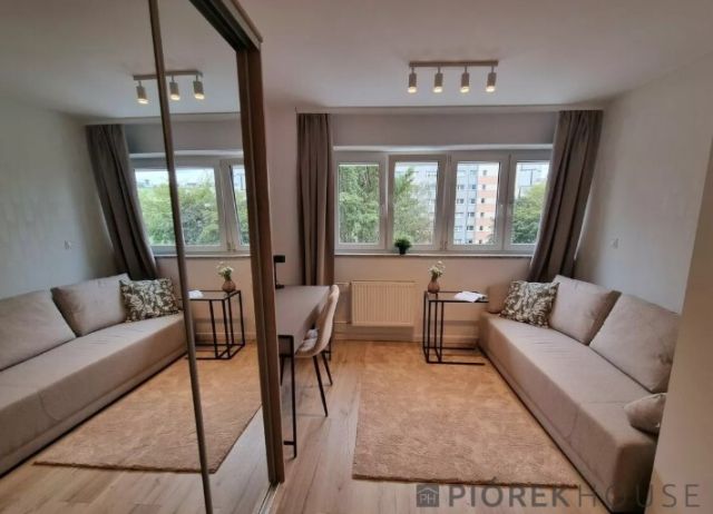 Mieszkanie 2-pokojowe Warszawa Bielany, ul. Tadeusza Gajcego. Zdjęcie 4