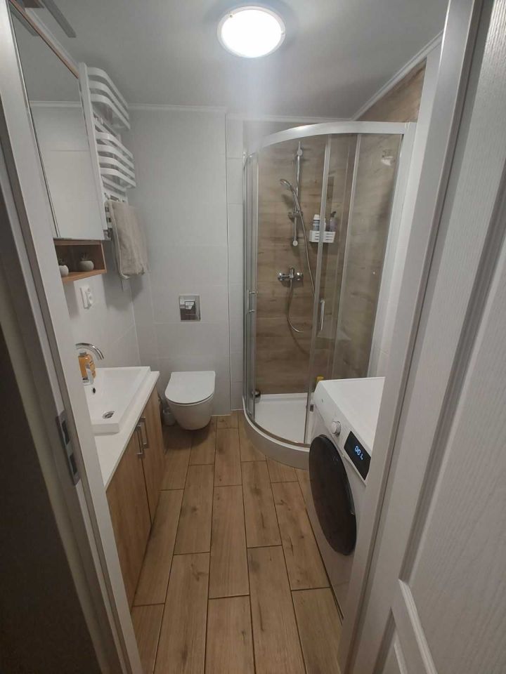 Mieszkanie 3-pokojowe Dzierżoniów, os. Błękitne. Zdjęcie 3