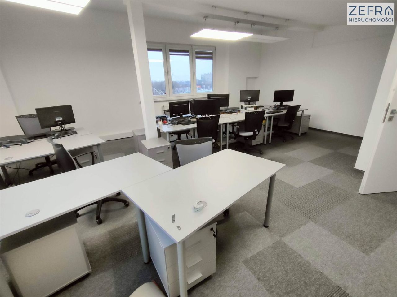 Biuro Kraków Prądnik Biały, ul. Opolska. Zdjęcie 1