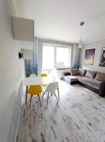 Mieszkanie 2-pokojowe Reda Betlejem, ul. Henryka Wieniawskiego. Zdjęcie 1