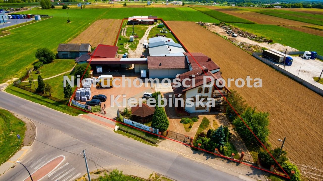 Lokal Łazisko. Zdjęcie 1