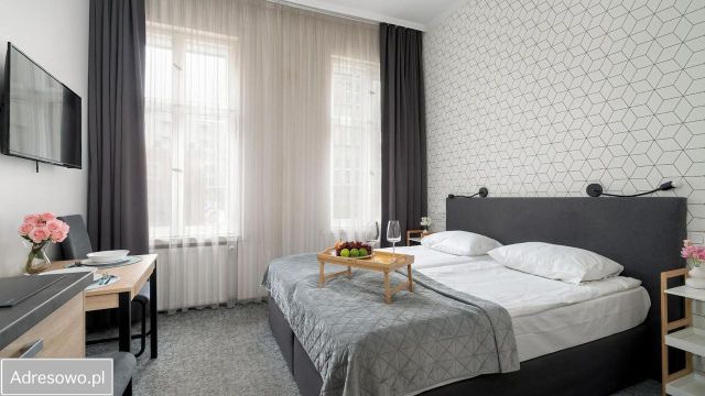 Mieszkanie 5-pokojowe Poznań Łazarz, ul. Głogowska. Zdjęcie 1