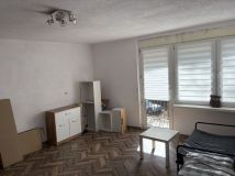 Mieszkanie 1-pokojowe Biała. Zdjęcie 2