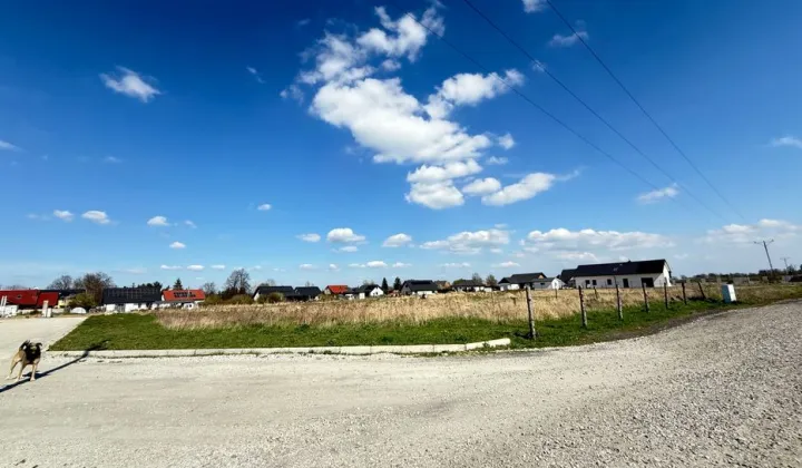 Działka budowlana Dobroszów