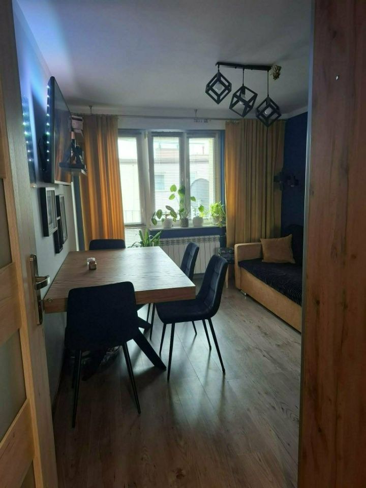 Mieszkanie 3-pokojowe Bidziny. Zdjęcie 1