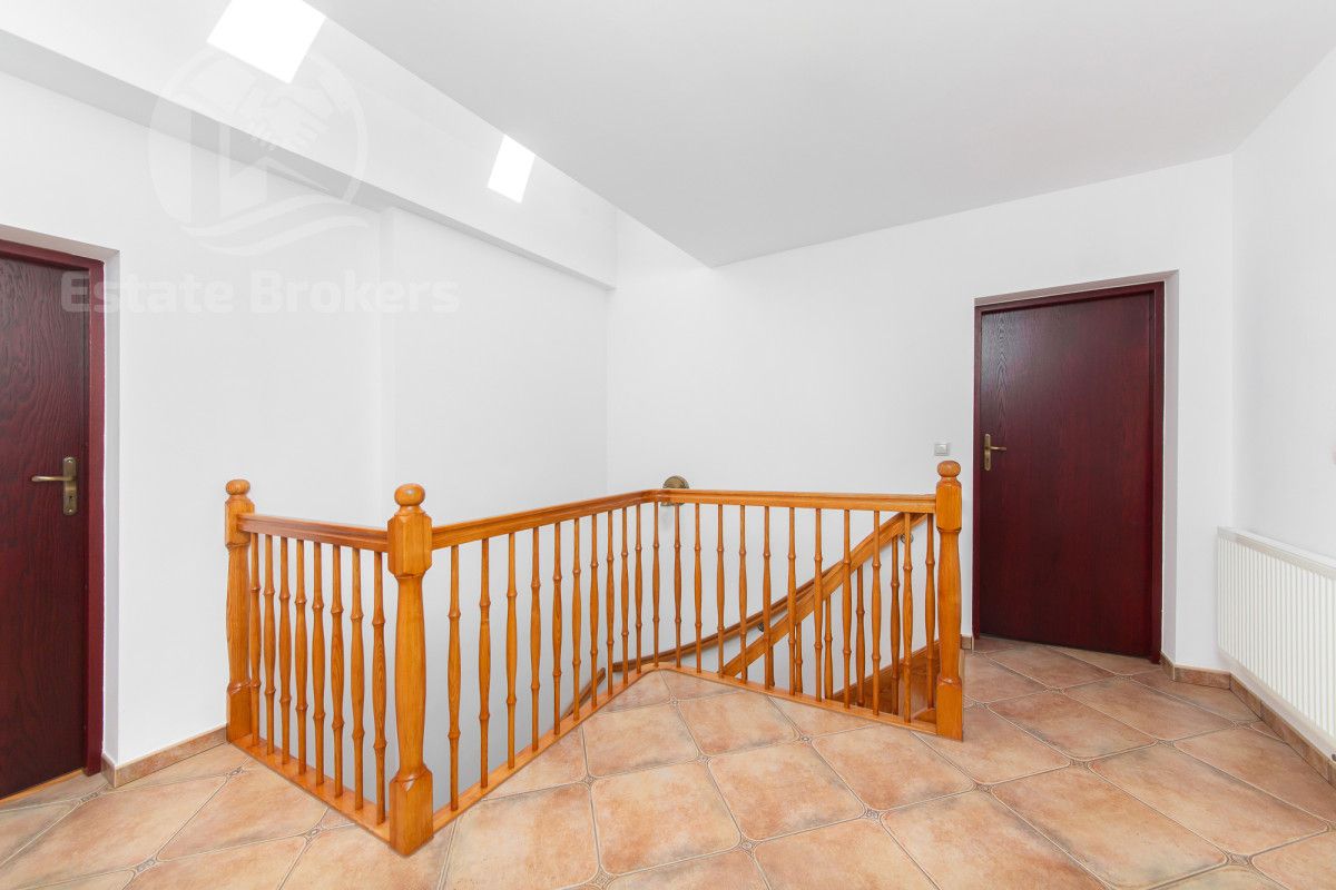 dom wolnostojący, 10 pokoi Żórawina, ul. Sportowa. Zdjęcie 12