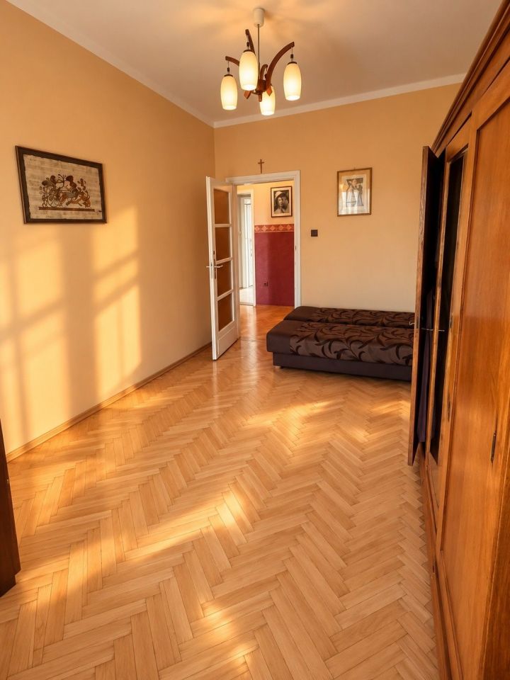 Mieszkanie 3-pokojowe Kraków Krowodrza, ul. Królewska. Zdjęcie 2