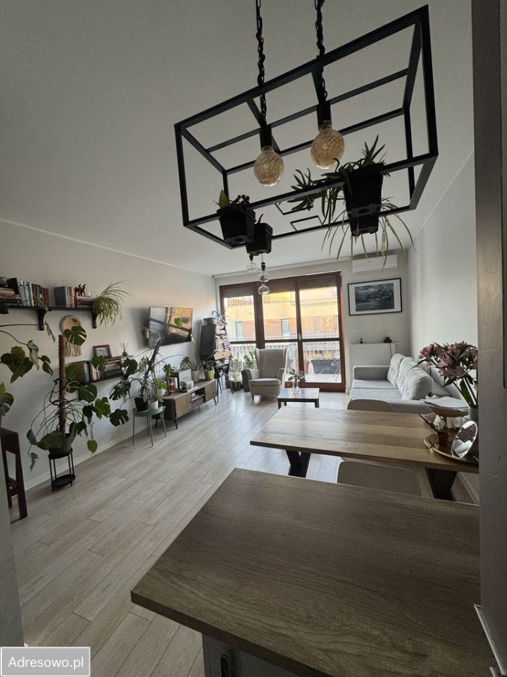 Mieszkanie 2-pokojowe Warszawa Wilanów, ul. Księdza Prymasa Augusta Hlonda. Zdjęcie 3