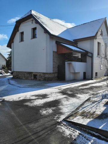 bliźniak, 2 pokoje Cisiec, ul. Kępki. Zdjęcie 1