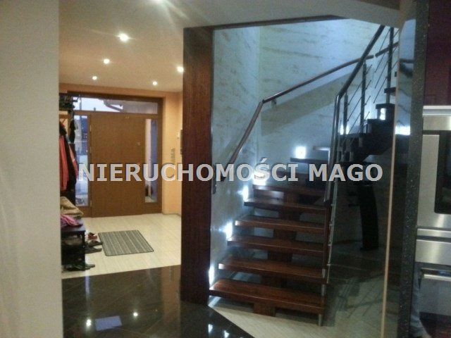 dom wolnostojący, 6 pokoi Lubliniec. Zdjęcie 18