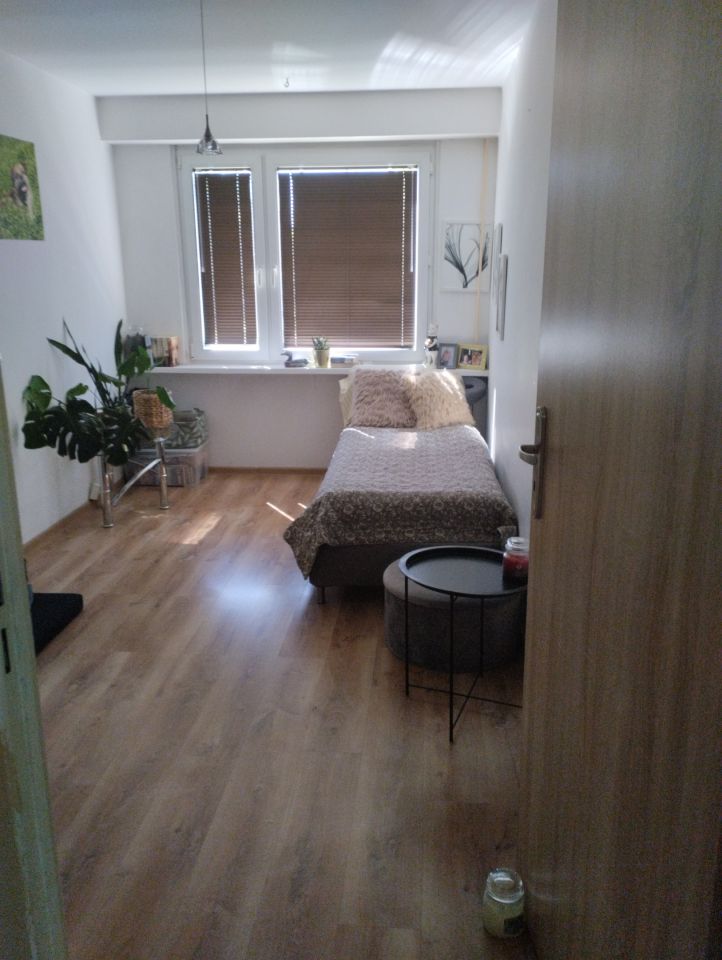 Mieszkanie 3-pokojowe Wadowice, os. Pod Skarpą. Zdjęcie 1