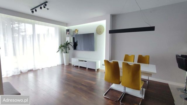 dom szeregowy, 4 pokoje Łódź Andrzejów, ul. Tadeusza Gajcego. Zdjęcie 1