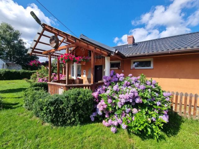 dom wolnostojący, 4 pokoje Górzyca. Zdjęcie 1